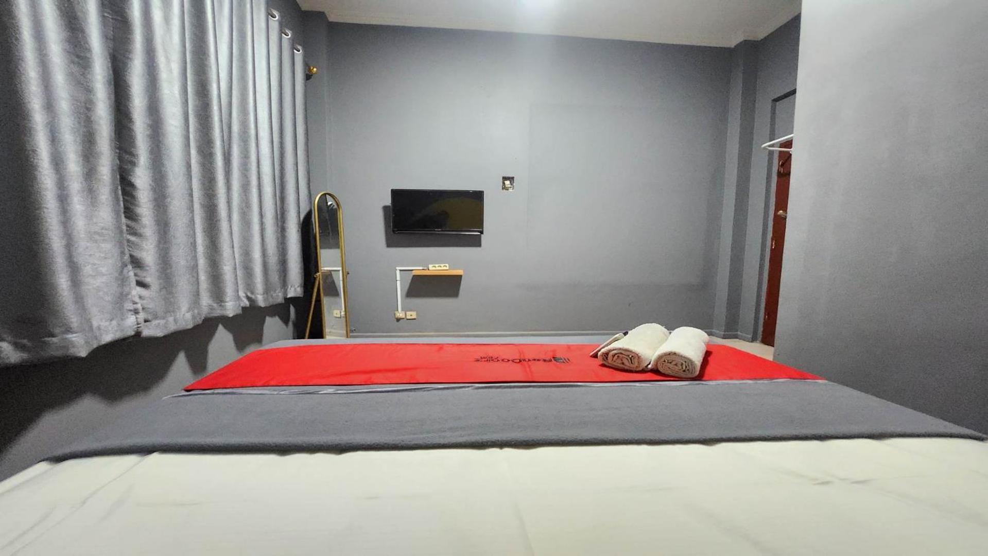 Hotel Bimo Sakti By San Jakarta Buitenkant foto